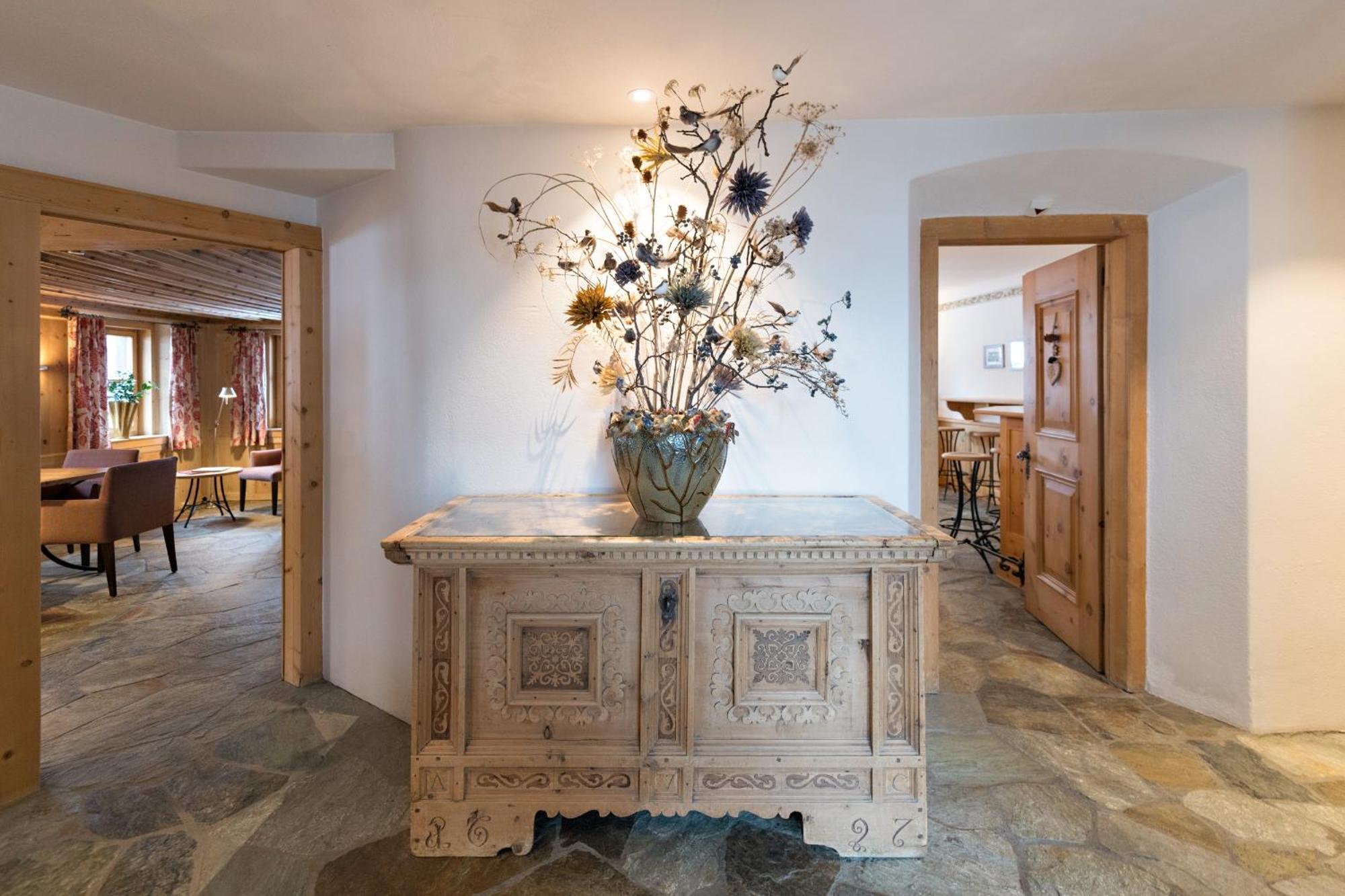 Hotel Privata Sils Maria Bagian luar foto